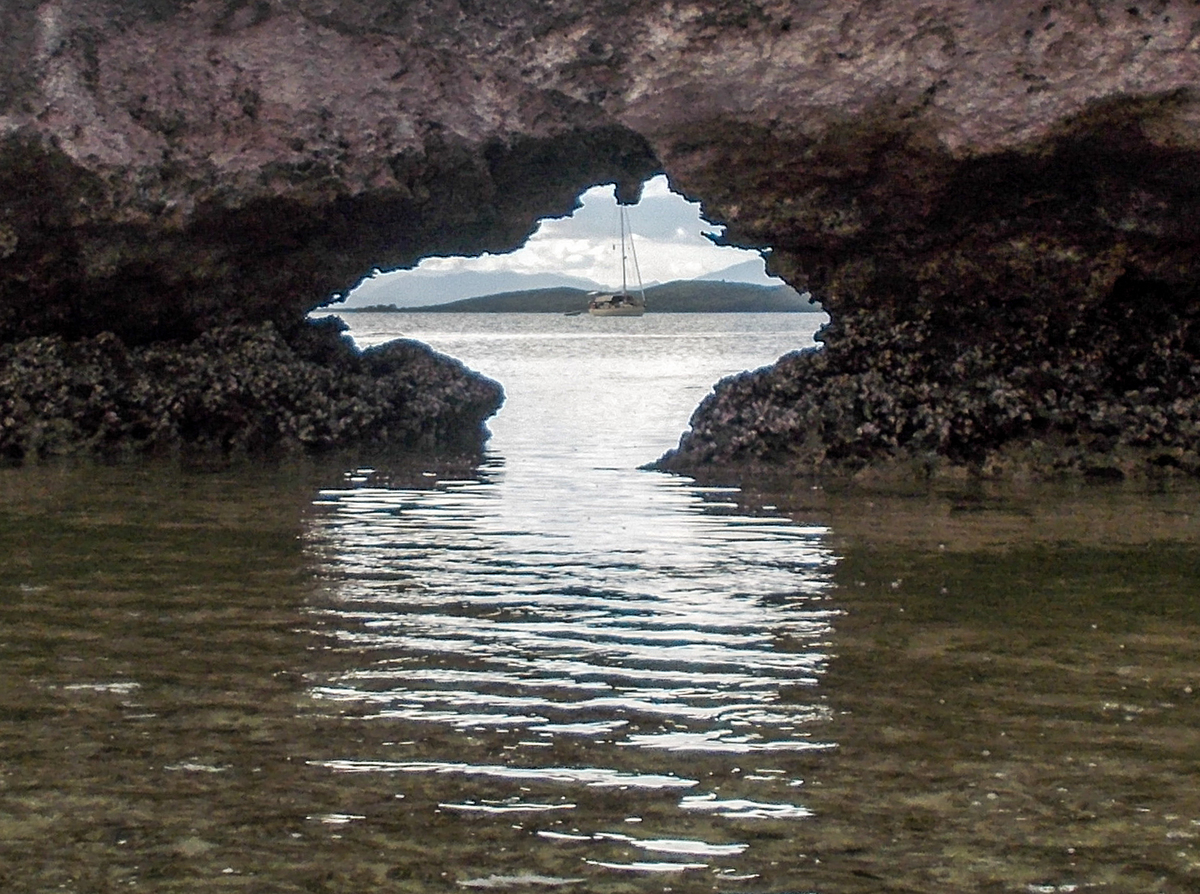 Ilot Moro - rocky outcrops
