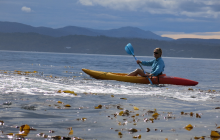 Ali put paddling